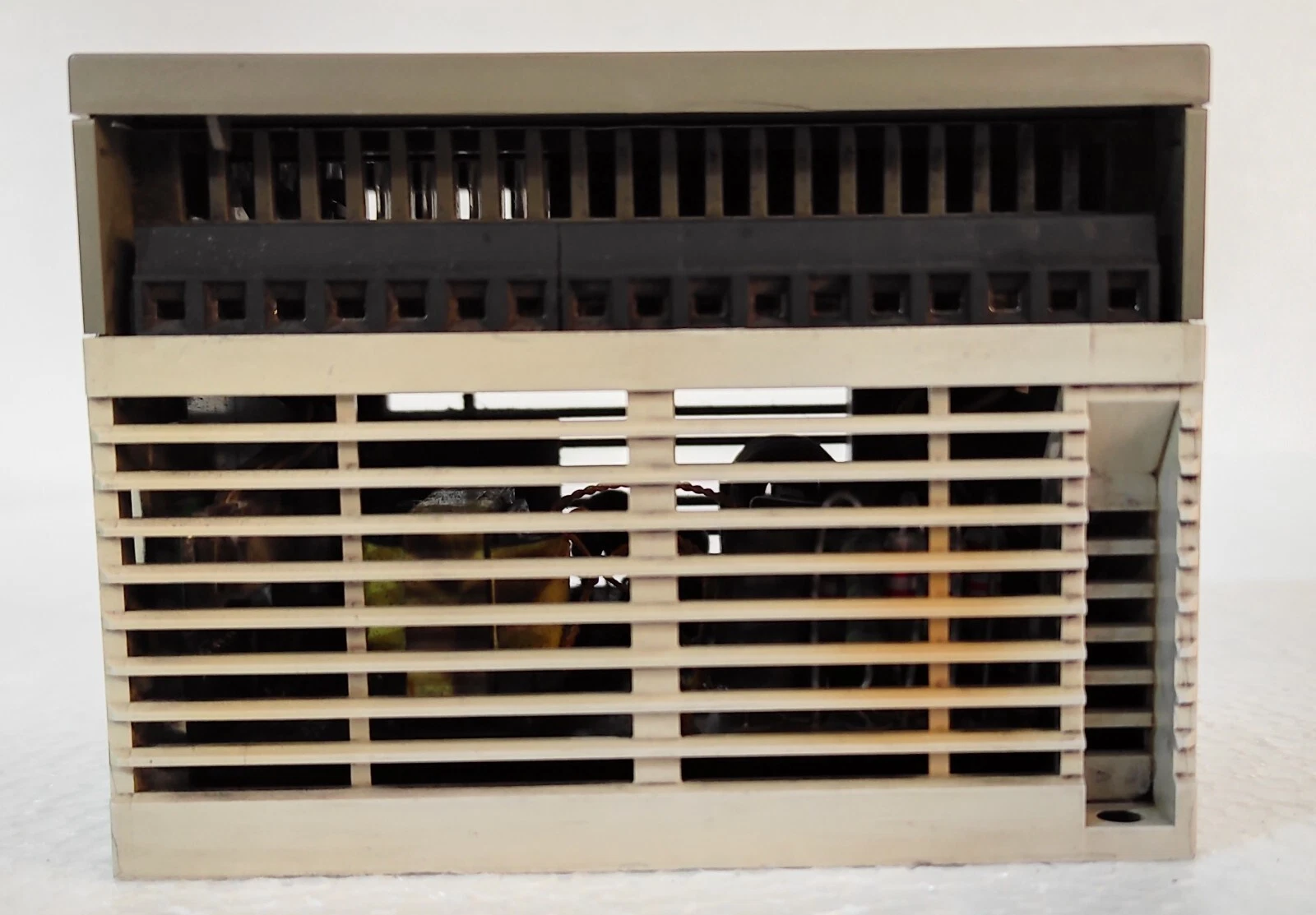 admin/uploads/uploads/IDEC FC5A-C24R2 MicroSmart Pentra PLC CPU_3.webp